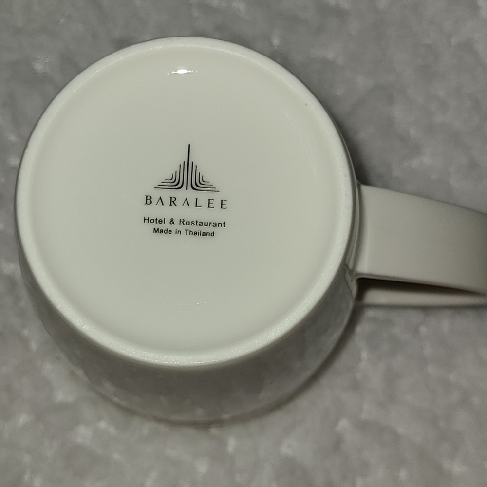 Latvija White and Red Mug - Picture 5 of 10